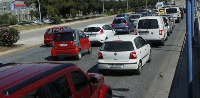 Κίνηση: Μια μικρή αλλαγή στην ώρα έναρξης των σχολείων μπορεί να μειώσει το πρωινό μποτιλιάρισμα