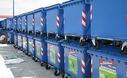 Με αφορμή έναν μπλε κάδο: η μαφία της  ανακύκλωσης στην Ελλάδα