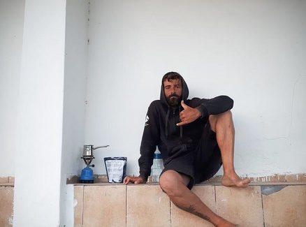 Ένας μήνας κουπί, σε άγνωστα νερά και μέρη