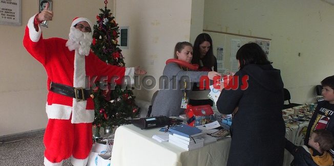 Σήμερα  στο bazaars  του  “Χαμόγελου του Παιδιού”.