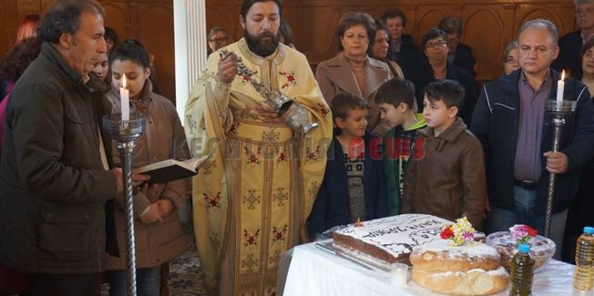 Στον ανακαινισμένο Ιερό Ναό της  Παναγίας του Κρίνου