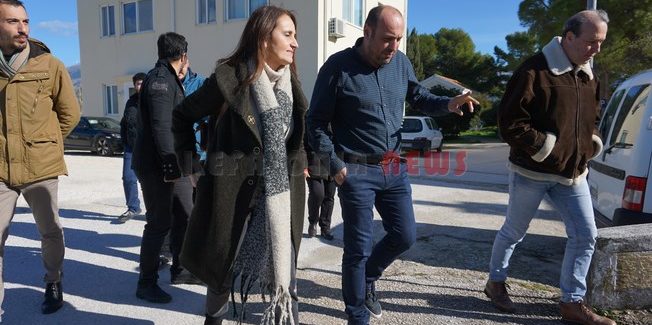 Περιοδεία της Αλ. Μπαλού στο Ληξούρι.