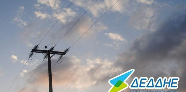 Περισσότερη από μισή ώρα το Ληξούρι και τα χωριά βυθίστηκαν στο σκοτάδι.