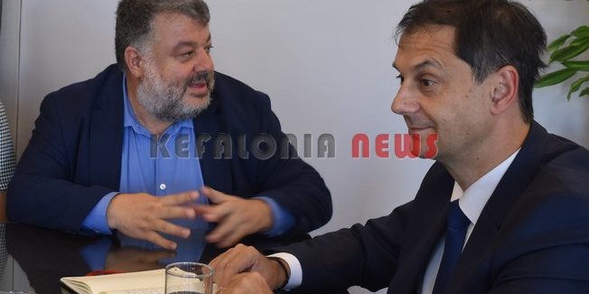 Επίσκεψη Υπουργού Τουρισμού στο Δήμαρχο Αργοστολίου