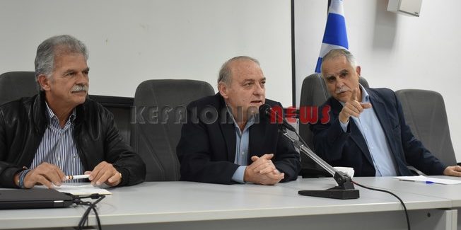 “Ας επικοινωνήσουμε τουλάχιστον μ’ αυτούς που μας ψήφισαν….”