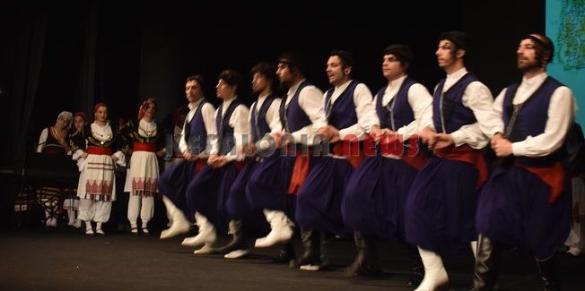 Υπερθέαμα στην κοπή της πίτας του Συλλόγου Φωκάτων.