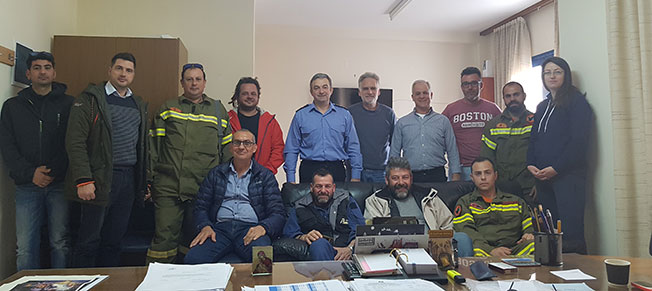 Συνάντηση του Διοικητή της Πυροσβεστικής με τις Εθελοντικές   Ομάδες Δασοπροστασίας