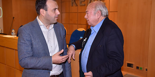 Ο  Αλ. Παρίσης στη συνεδρίαση  της ΚΕΔΕ συζήτησε το θέμα των Λιμενικών Ταμείων. .