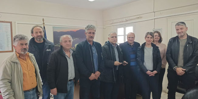 Συνάντηση του βουλευτή του ΣΥΡΙΖΑ, Γιάννη Μπαλάφα, με τον Δήμαρχο Σάμης και Δημοτικούς Συμβούλους.