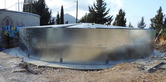 Ολοκληρώθηκε σήμερα το έργο: τοποθέτηση δύο (2) δεξαμενών στην Ιθάκη