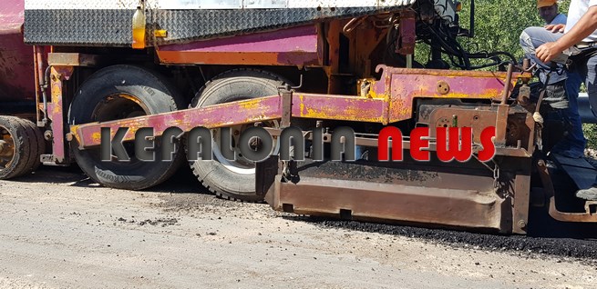 Ξεκίνησε η ασφαλτόστρωση στο οδικό δίκτυο Ληξουρίου-Ανωγής.