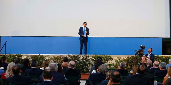 Χαιρετισμός υπουργού Τουρισμού
