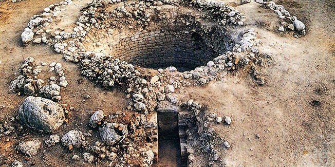 Ο Μυκηναϊκός Τάφος των Τζαννάτων καταρρέει.