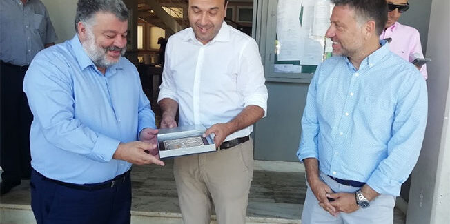Ο Πρόεδρος της ΚΕΔΕ  Δημήτρης Παπαστεργίου στο Αργοστόλι.