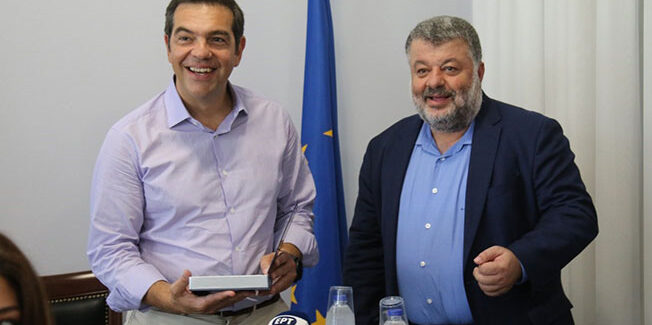 Ο Πρόεδρο του ΣΥΡΙΖΑ κ. Αλέξη Τσίπρα στο Δημαρχείο Αργοστολίου.