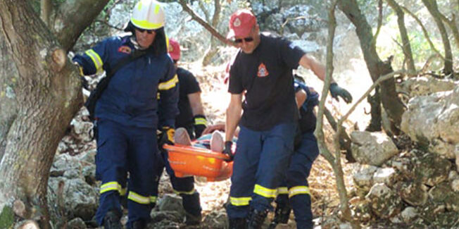 Διάσωση στα Καρδακάτα από την Πυροσβεστική.
