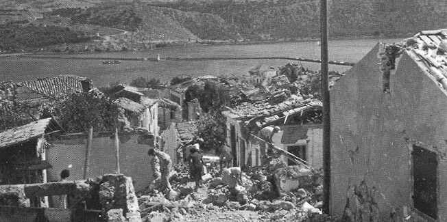 Αύγουστος του 1953: Οι ώρες τής οδύνης