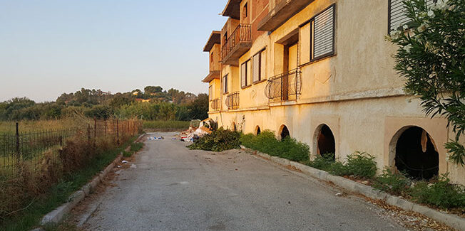 Έχω να καταθέσω μιά ένσταση για τις Ληξουριώτικες αστοχίες.