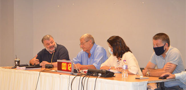 Ξαφνική επίσκεψη της Περιφερειάρχη στο Δ.Σ. Αργοστολίου