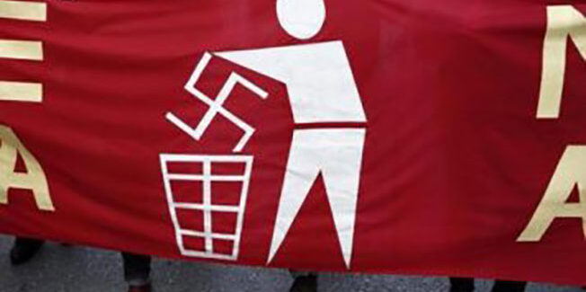 Η θέση των ναζί της Χρυσής Αυγής είναι στη φυλακή