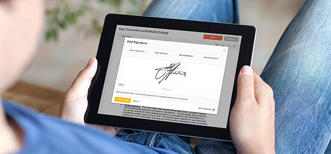 Παράδοση των tablets σε κάθε μαθητή και μαθήτρια …..