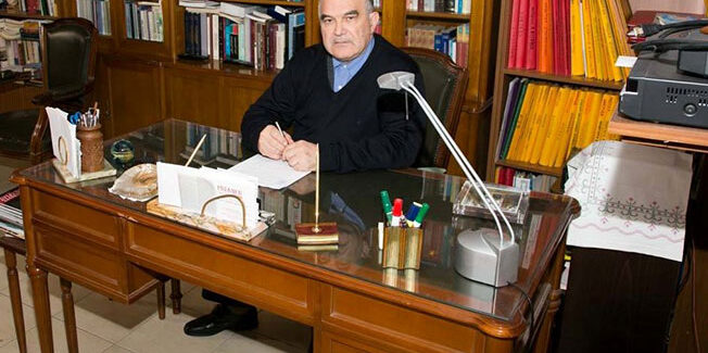 Οι σοβαροί άνθρωποι, δυστυχώς, ευρίσκονται εν ανεπαρκεία.