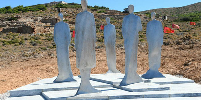 Τα αποκαλυπτήρια του μνημείου των αγωνιστών της Μακρονήσου