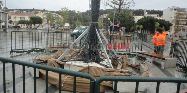 Ξαναστήνεται το “δέντρο” στην Πλατεία Βαλλιάνου