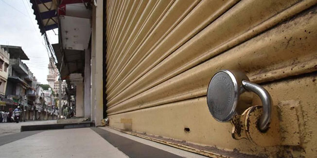 Είμαστε λίγο πριν από το σκληρό lockdown τύπου Μαρτίου. Aς προετοιμαζόμαστε