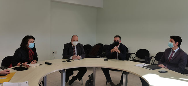 Σύσκεψη της Περιφερειάρχη στη Λευκάδα