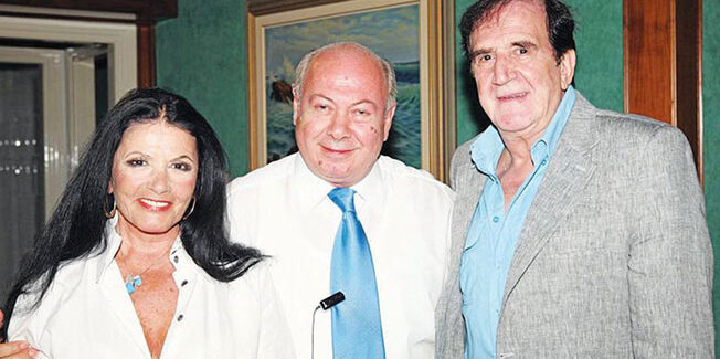 Ο θεατρικός επιχειρηματίας Αλέξανδρος Παρίσης σε αποκαλύψεις-σοκ για πασίγνωστους ηθοποιούς