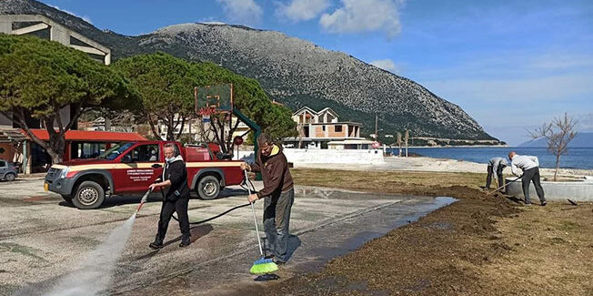 Καθαρισμός και βάψιμο στο γήπεδο του Μπάσκετ στον Πόρο!