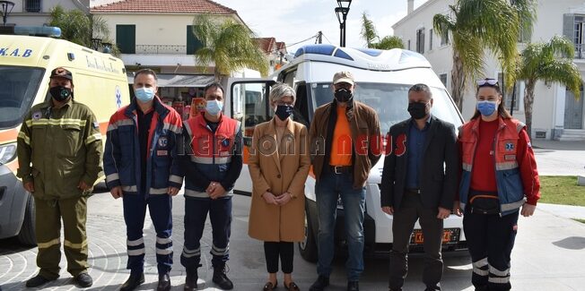 Δωρεά ασθενοφόρου προς το ΕΚΑΒ …