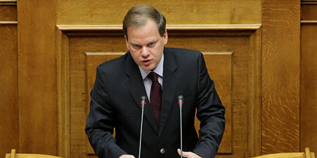 Απάντηση του Κ. Καραμανλή για το Μαντζαβινάτειο.