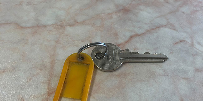 ΒΡΕΘΗΚΕ ΚΛΕΙΔΙ ΕΞΩ ΑΠΟ ΓΡΑΦΕΙΑ ΑΓΡΟΤΙΚΗΣ ΕΝΩΣΗΣ