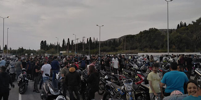 Το Άγιο Φως και η υποδοχή των μηχανόβιων.