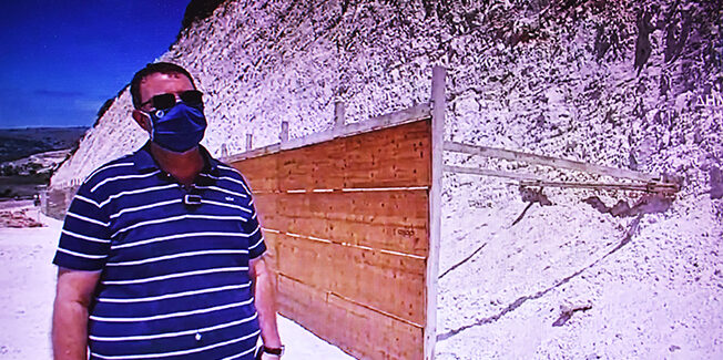 Τοποθέτηση της προσωρινής γέφυρας στο “Χειμωνικό”.