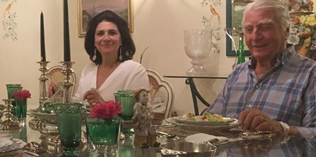 Κόμηδες και κόμισσες του Ιονίου με οβελίσκους