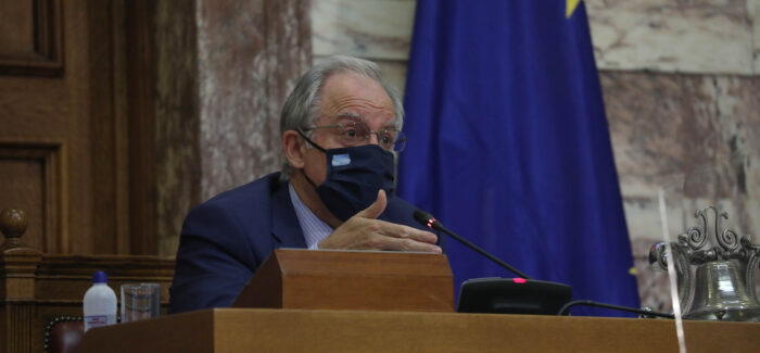 Νεανικό χρώμα σήμερα στο Κοινοβούλιο στη συνεδρίαση της ολομέλειας της Βουλής των Εφήβων