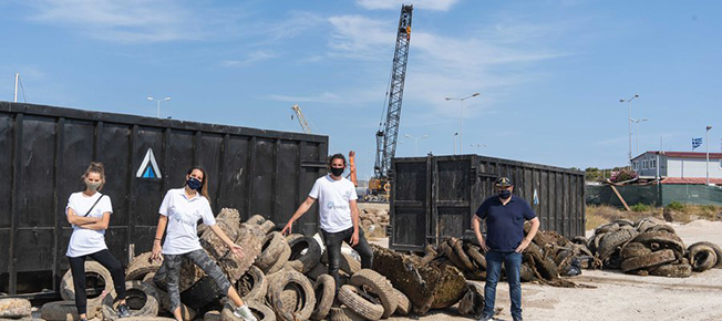 14,2 Τόνοι απορριμμάτων ανασύρθηκαν από 8 λιμένες και της Κεφαλονιάς…