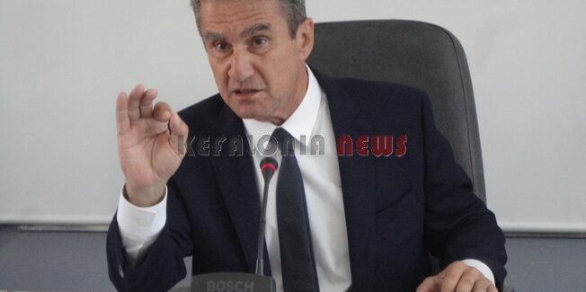 “Πείτε μου, δουλεύει το Νοσοκομείο στο Αργοστόλι;”