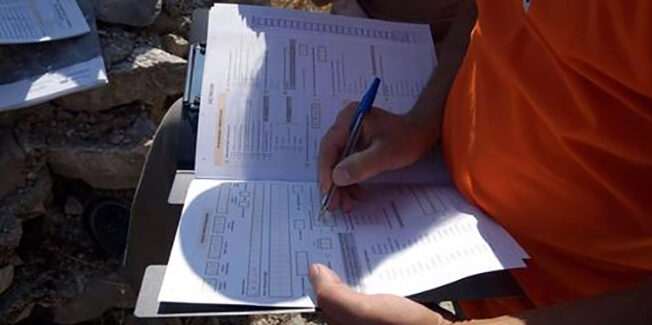 Ξαχυποψία για τους πάντες και τα πάντα – Μετ’ εμποδίων η απογραφή 2021