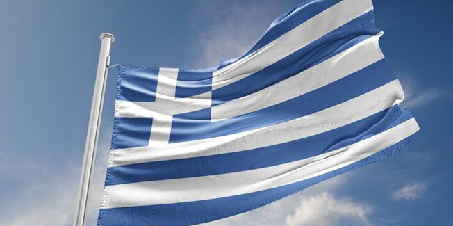 Μήπως εκχωρούμε την ελληνική σημαία στους φασίστες;