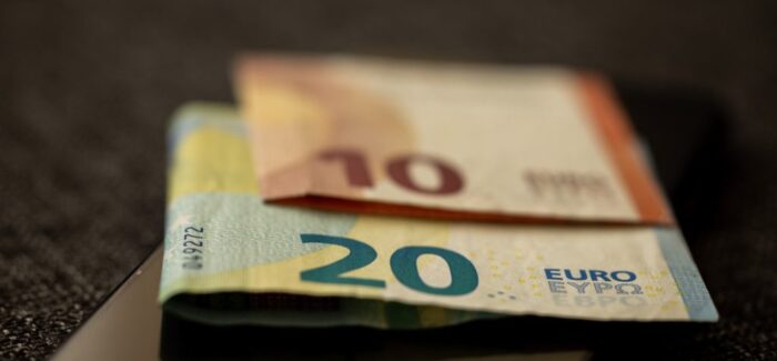 Τι πληρώνουν από Δευτέρα ΕΦΚΑ, ΟΑΕΔ και υπουργείο Εργασίας