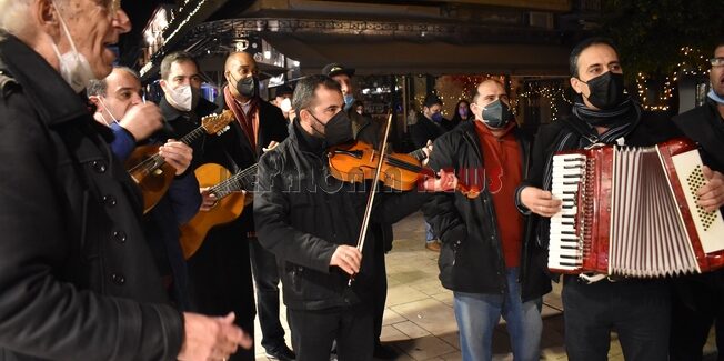 Παραμονή Πρωτοχρονιάς στο Λιθόστρωτο του 2021.