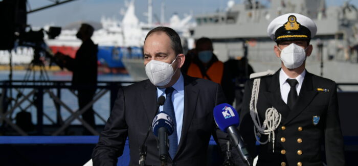 Στον Πειραιά για την τελετή αγιασμού των υδάτων ο ΥΝΑΝΠ κ. Γιάννης Πλακιωτάκης