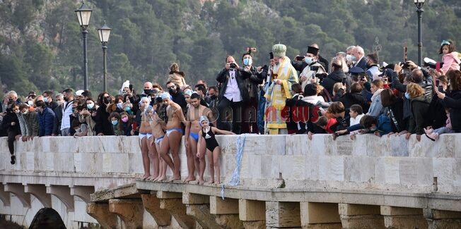 Εορτασμός των Θεοφανίων στο Αργοστόλι….