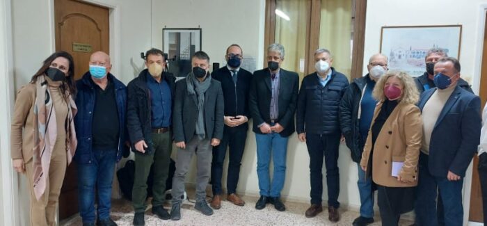 Σύσκεψη στην Αγία Ευφημία με τον ΓΓ Αιγαίου και Νησιωτικής Πολιτικής κ. Μανώλη Κουτουλάκη