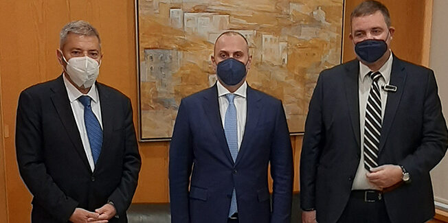 Συναντήσεις του Δήμαρχου Ληξουρίου στην Αθήνα…
