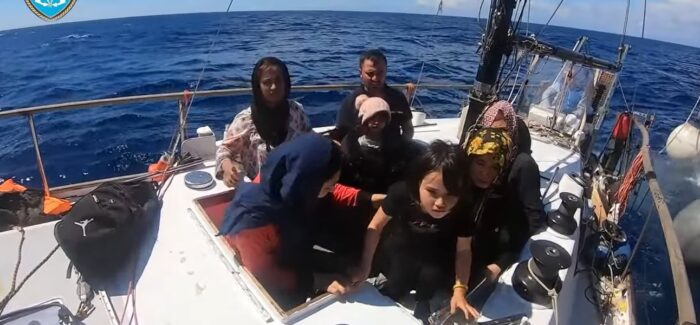 Το “τέρας” του Δημογραφικού, η απελπισία στα μάτια τους και η χρυσή τομή…